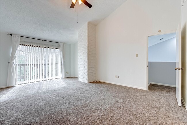 Building Photo - 395 Rancho Bauer Dr