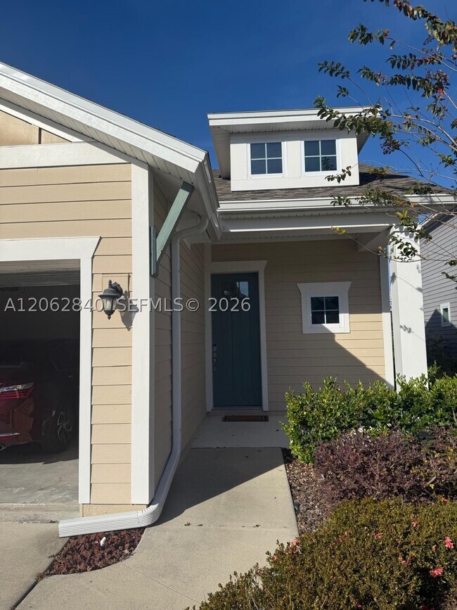 Building Photo - 110 Foxcross Ave