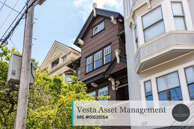Building Photo - Walk to Parks, Cafés, and Culture from This Alamo Square Gem