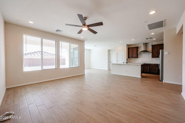 Building Photo - 25465 N 172nd Dr