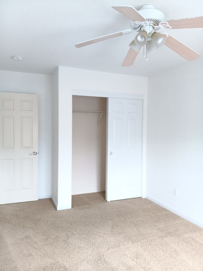 Building Photo - Make This Stunning Independence House Your...