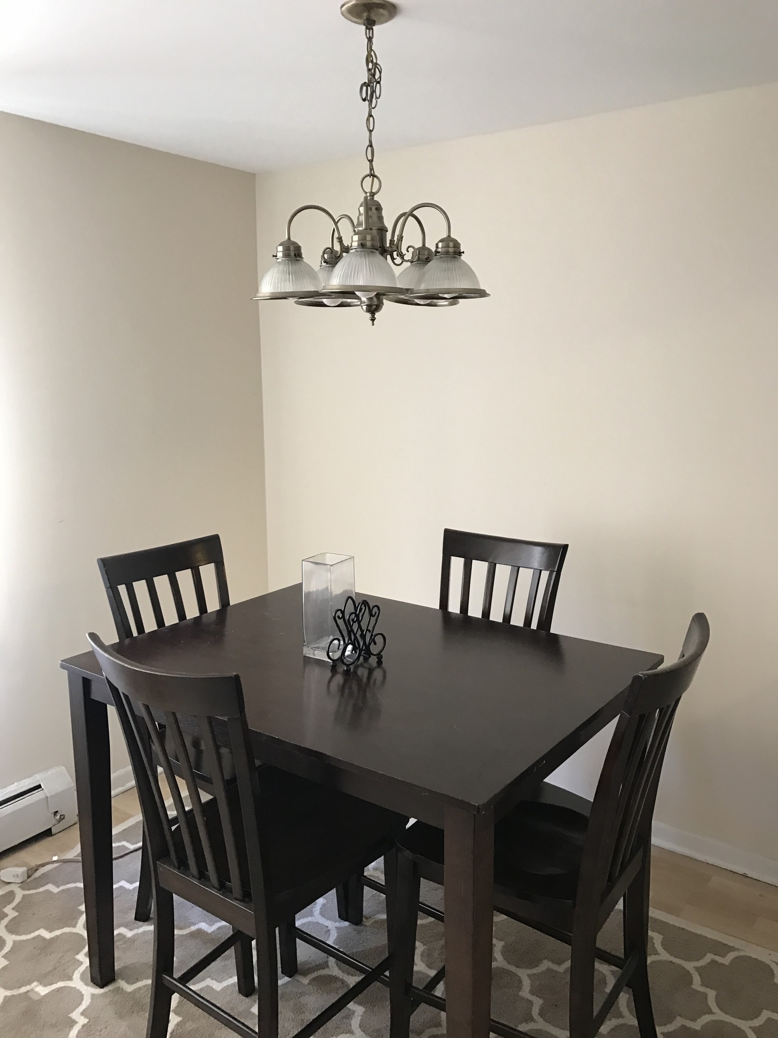 Dining area - 539 W Stratford Pl