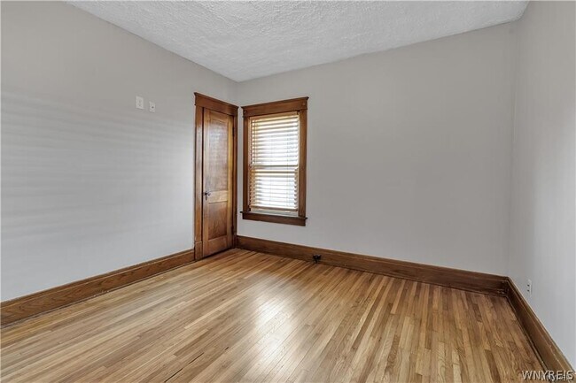 Building Photo - 230 Pennsylvania St