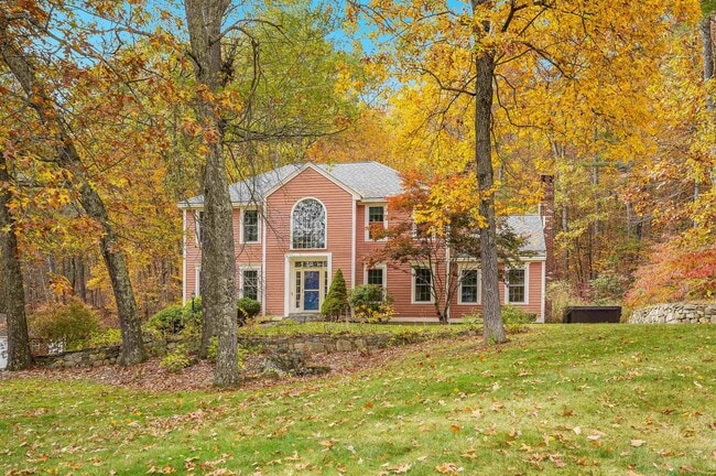 Building Photo - 13 Bear Hill Rd