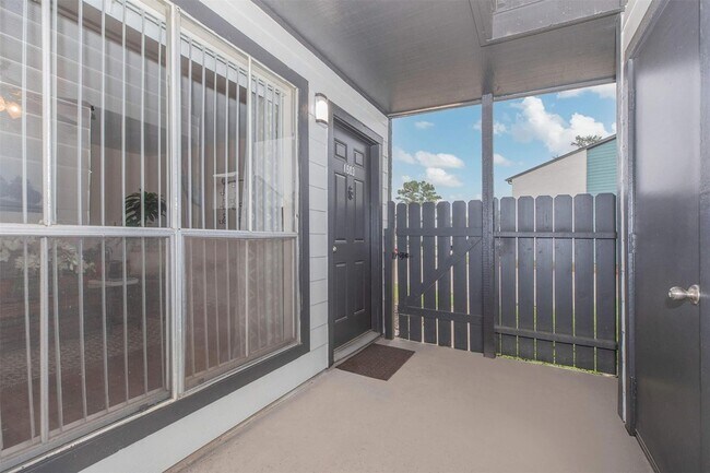 Building Photo - 21717 Inverness Forest Blvd