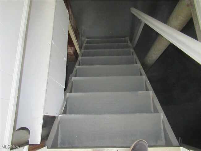 Building Photo - 8005 Bremen Ave