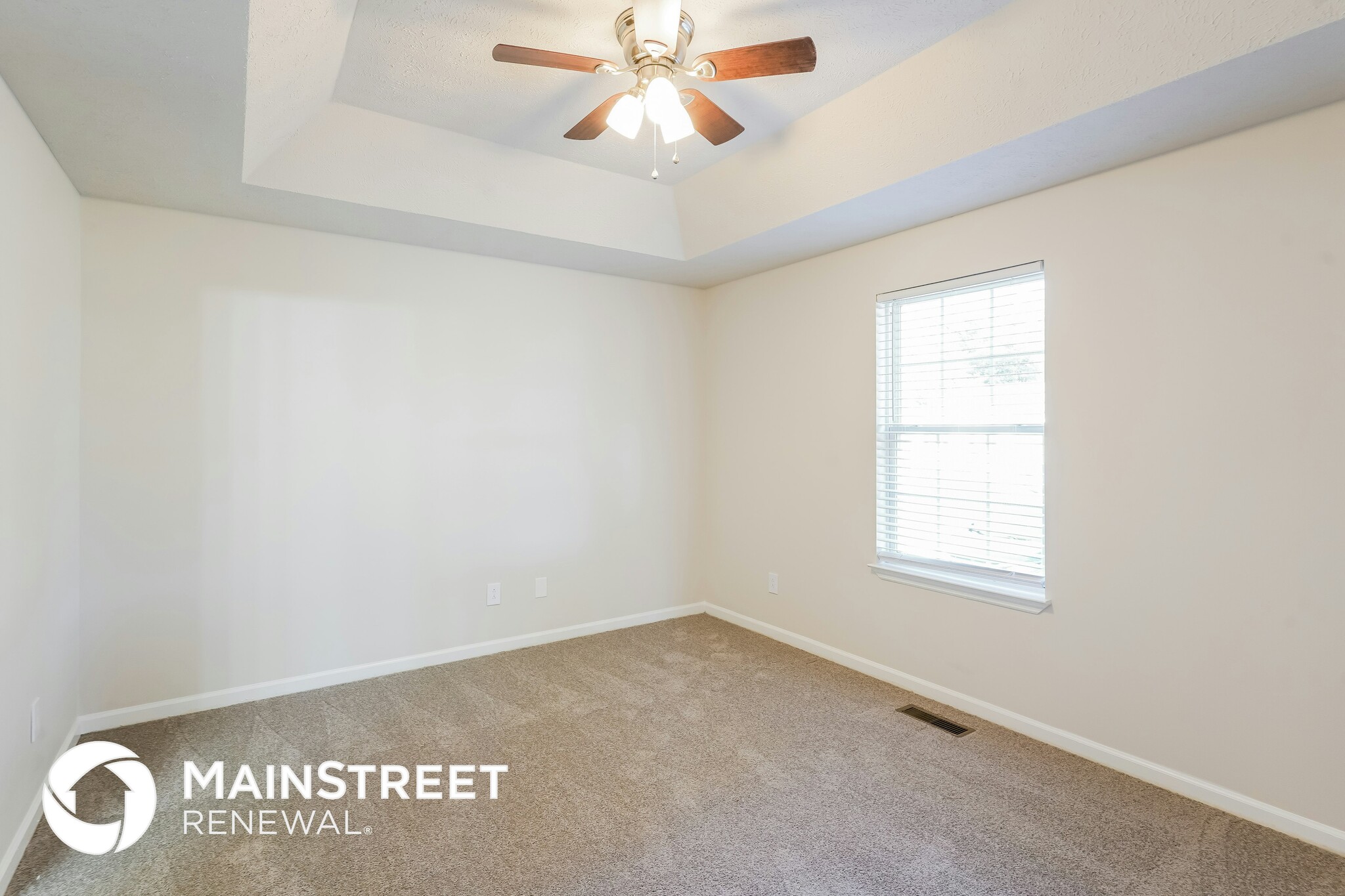 Building Photo - 1030 Heydel Cir