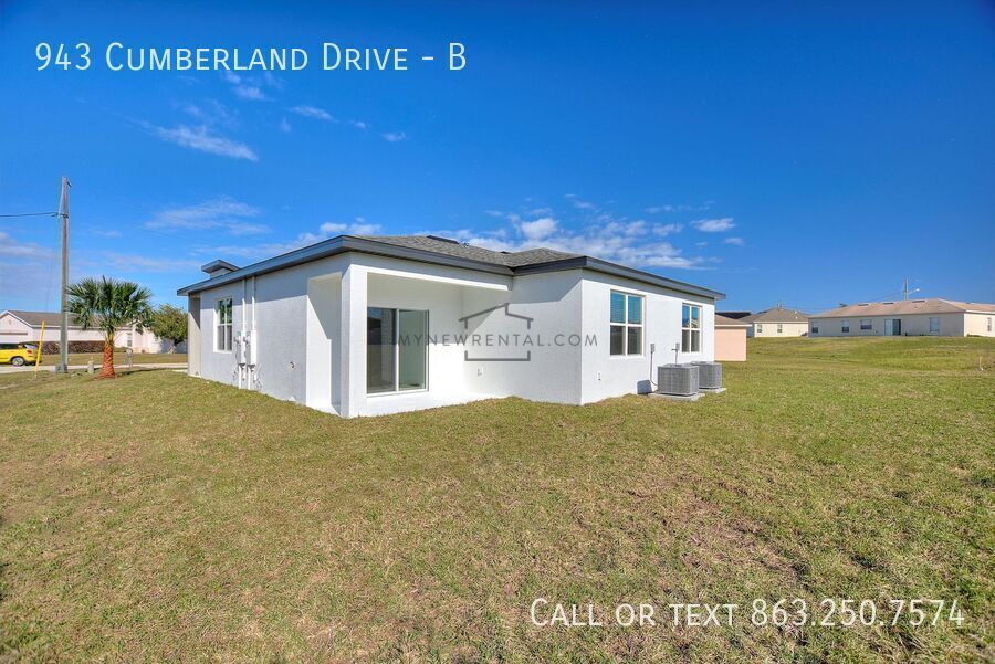 Building Photo - 943 Cumberland Dr