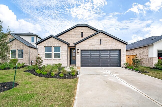 Building Photo - 9746 Pettus Crk Dr