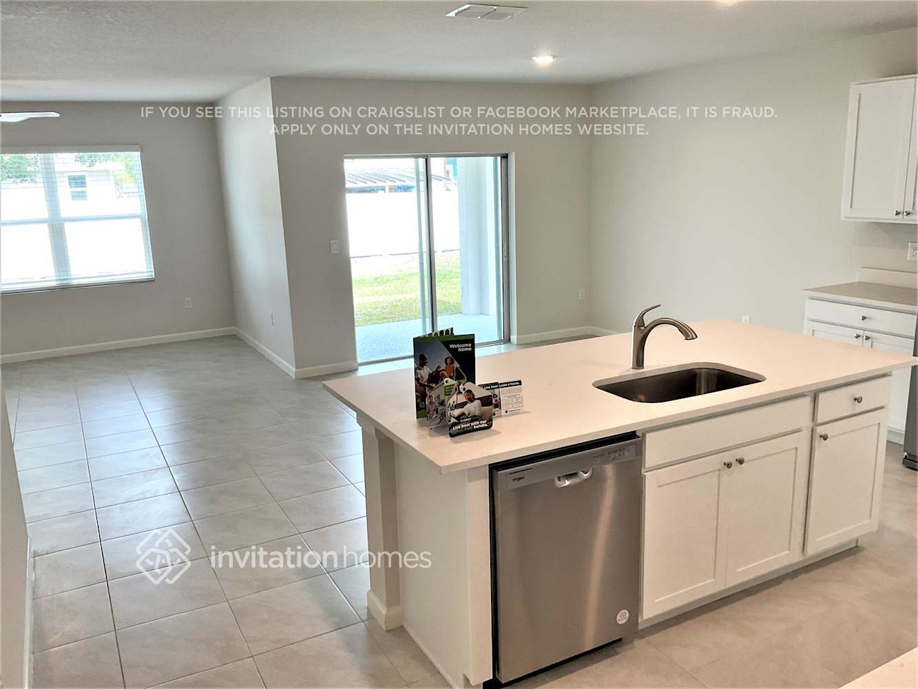 Building Photo - 1291 San Filippo Dr SE