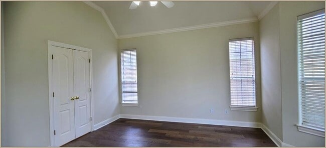 Building Photo - 12906 Silent Shore