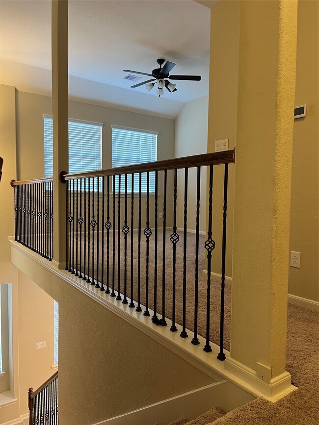 Building Photo - 12250 La Strada St