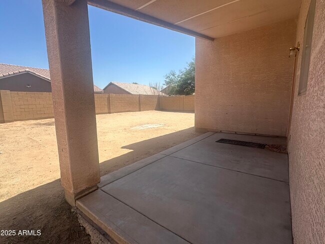 Building Photo - 1832 W Lydia Ln