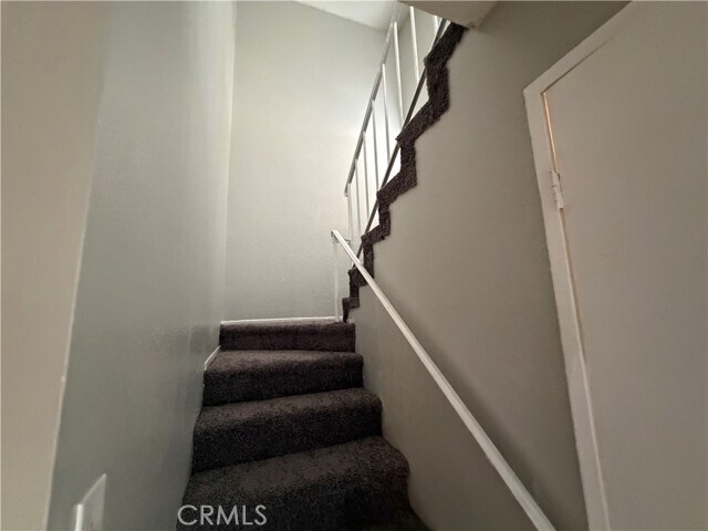 Building Photo - 9240 Date St