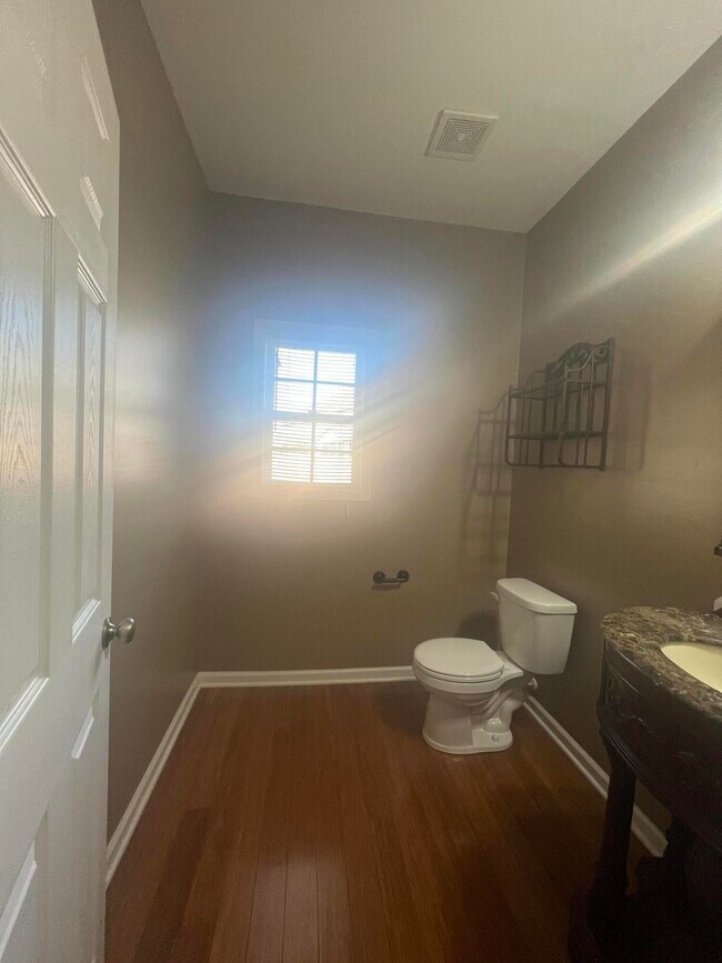 Building Photo - 3625 Galloway Ln