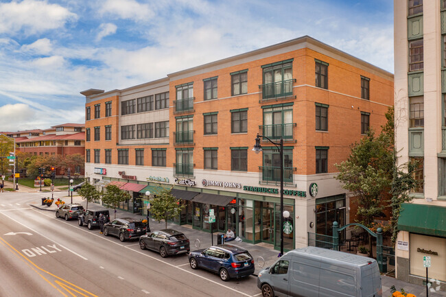 Building Photo - Euclid Commons