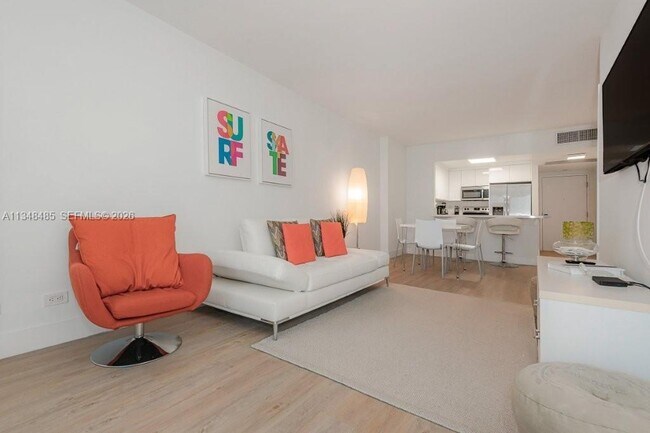 Building Photo - 2301 Collins Ave