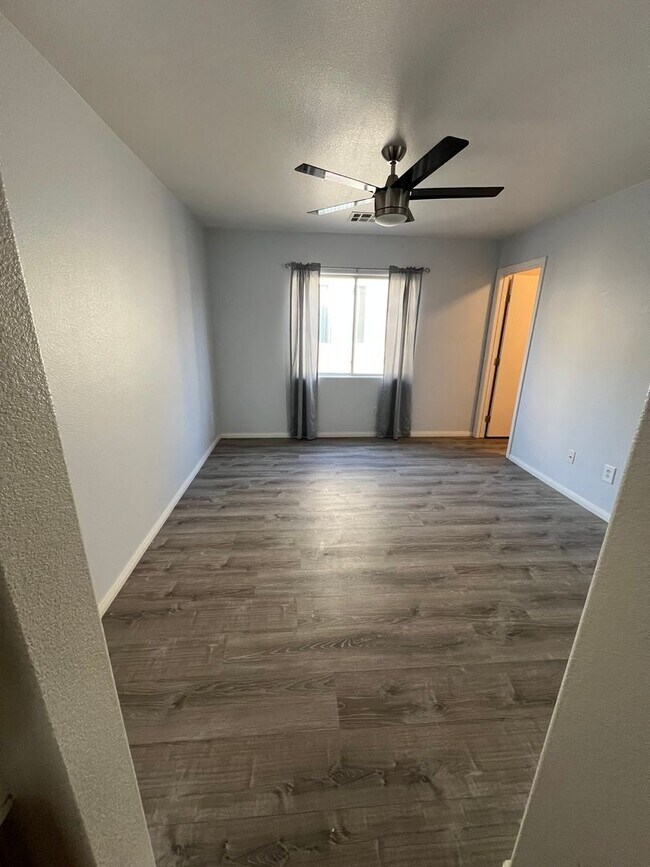 Building Photo - Beautiful 3-Bedroom, 3-Bath Home – Move-In Ready