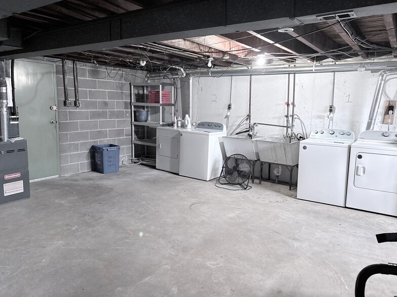 Building Photo - 3983 Lankenau Ave