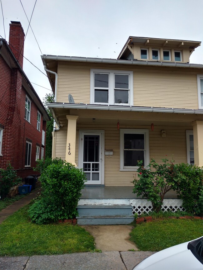 Building Photo - 346 Gray Ave