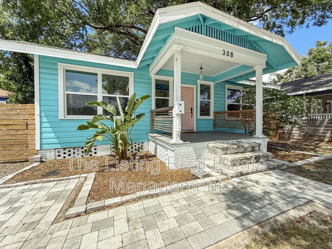 Building Photo - 308 E Hanna Ave