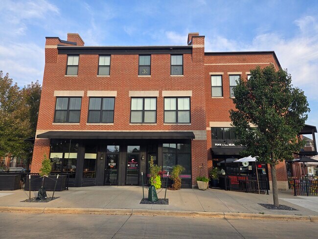 Building Photo - 1479 McCleary Ln