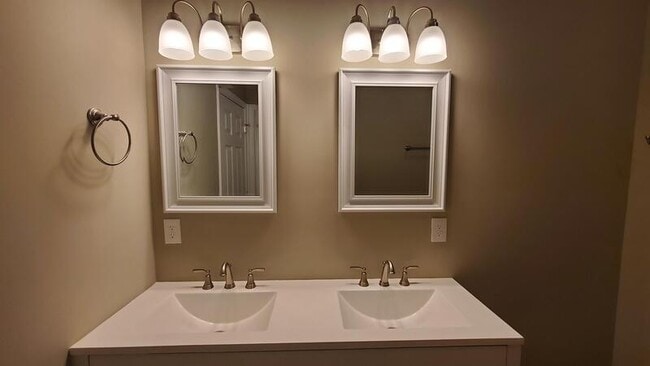 Building Photo - 5099 Mars Hill Rd