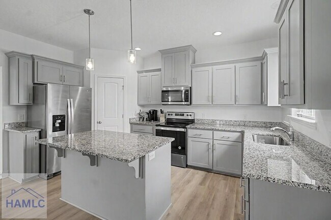 Building Photo - 76 St John's Ct