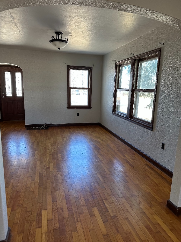 Building Photo - 803 23rd St S