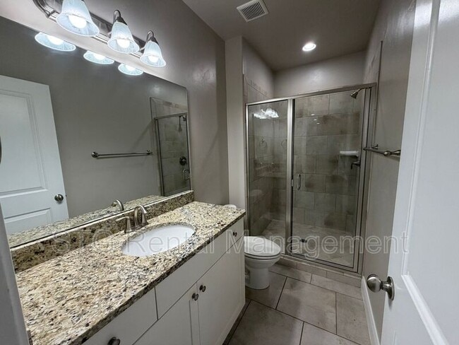 Building Photo - 469 E Barcelona Dr