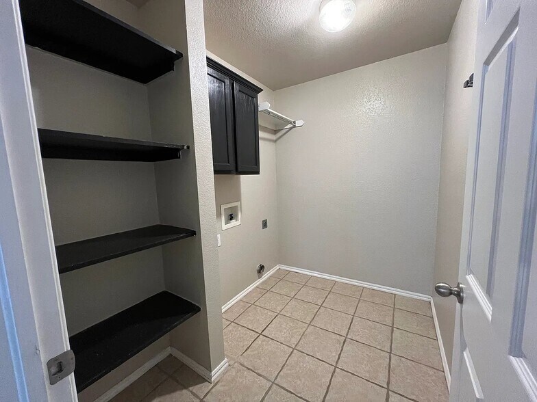 Building Photo - 512 Choctaw Gate Dr