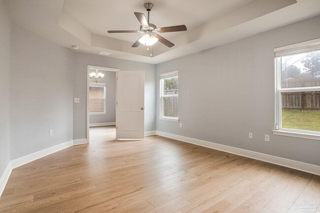 Building Photo - 970 John Deere Ln