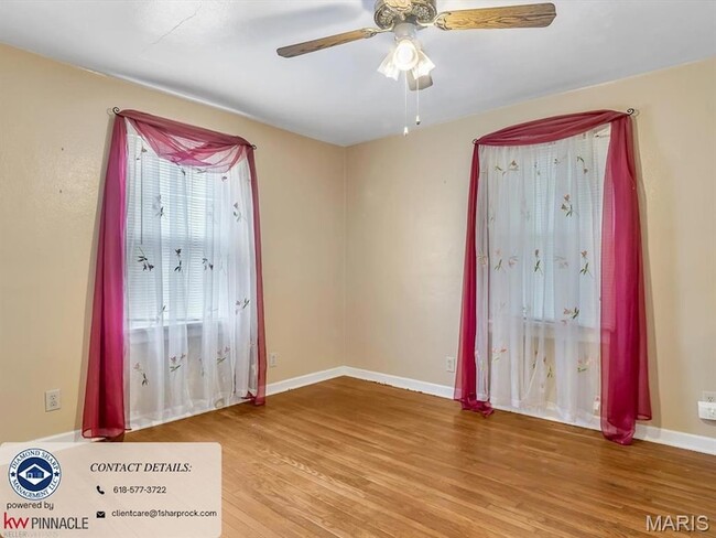 Building Photo - 216 S Chestnut St