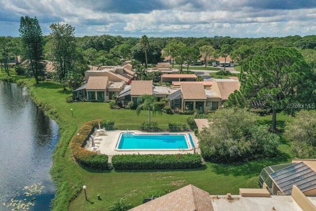 Building Photo - 5319 Myrtle Wood