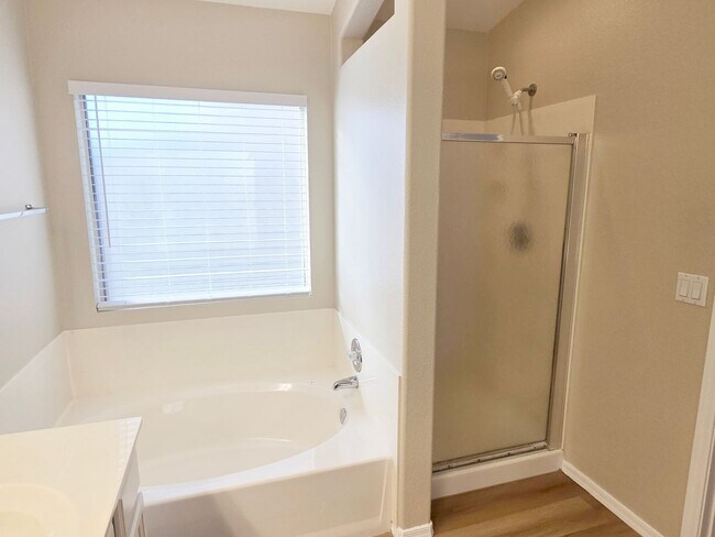 Building Photo - Remodeled 3-bedroom at Cooper and Warner/Ray