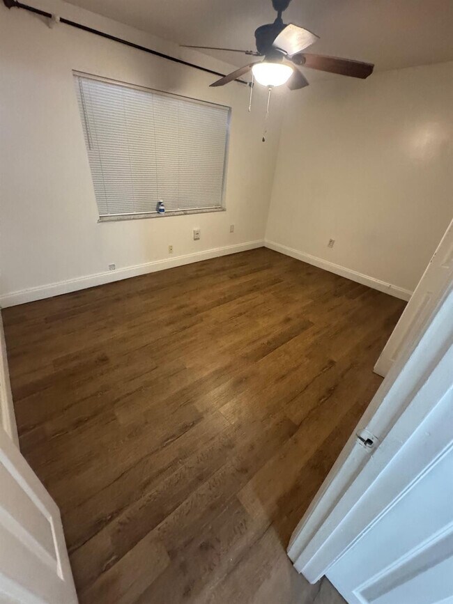 Building Photo - 4344 NW 9th Ave