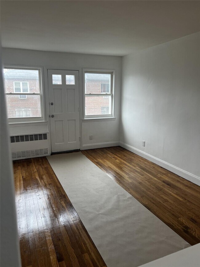 Building Photo - 4134 Wickham Ave