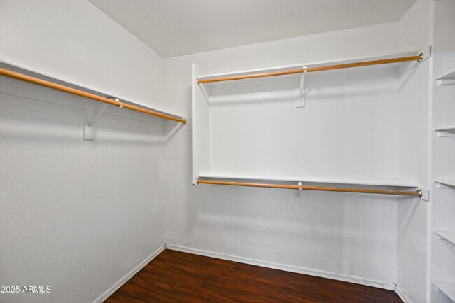 Building Photo - 3963 E Pollack St