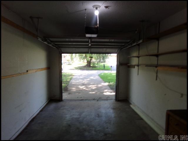 Building Photo - 711 Briar Ridge Ct