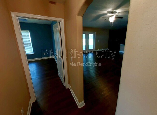 Building Photo - 53671 Carrington Dr