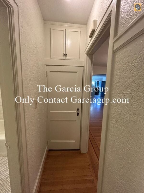 Building Photo - 620 SW Grant St.