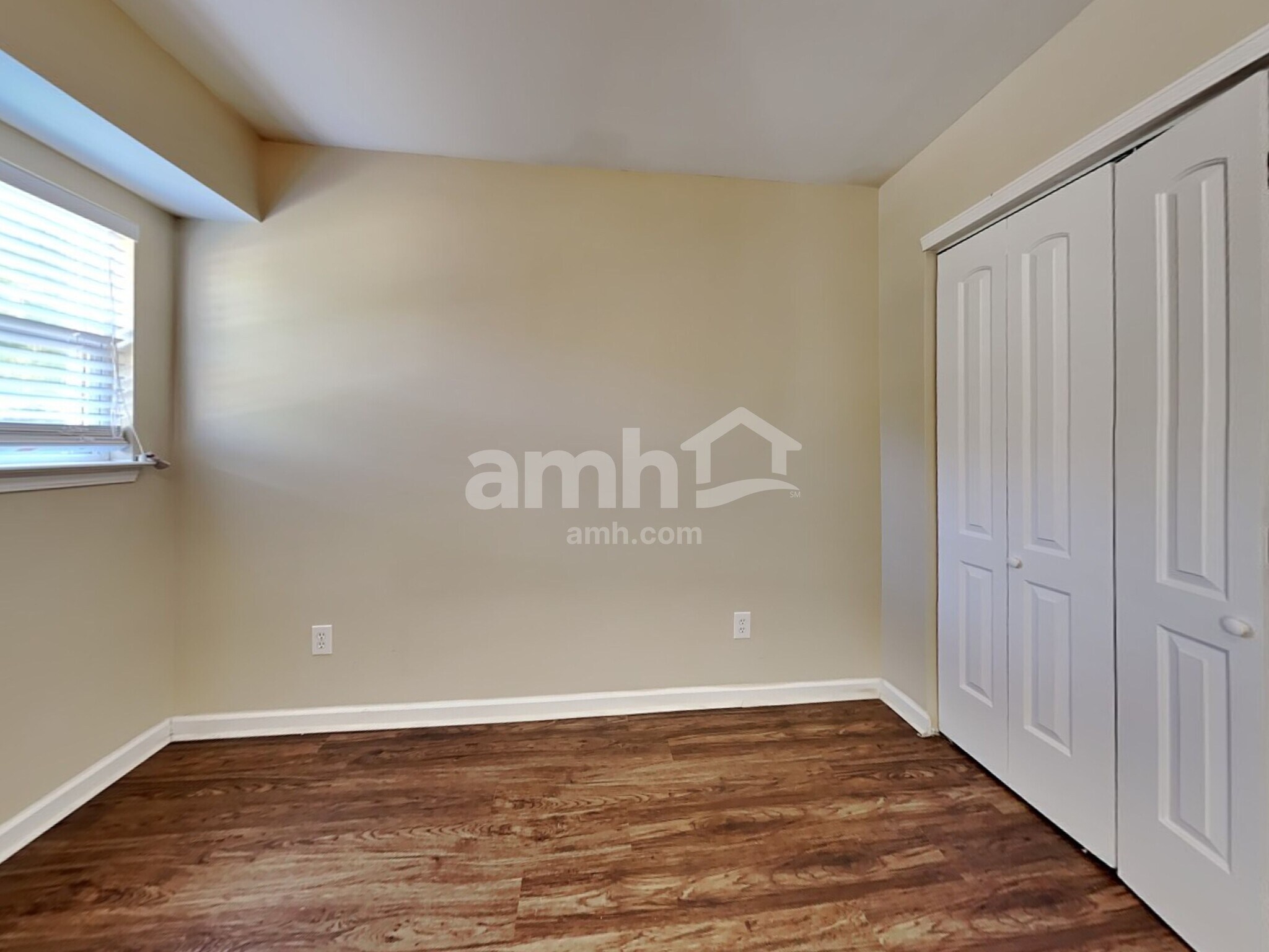 Building Photo - 138 Graduate Ln