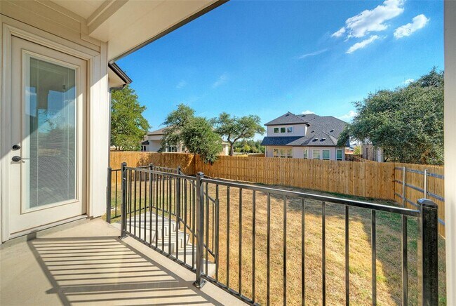 Building Photo - 245 Darley Oak Dr