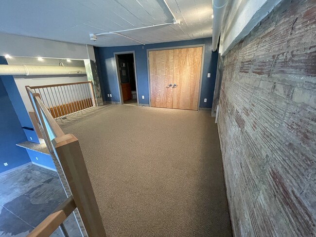 Bedroom - 1104 Prospect Ave E