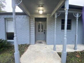 Building Photo - 17626 Telegraph Creek Dr