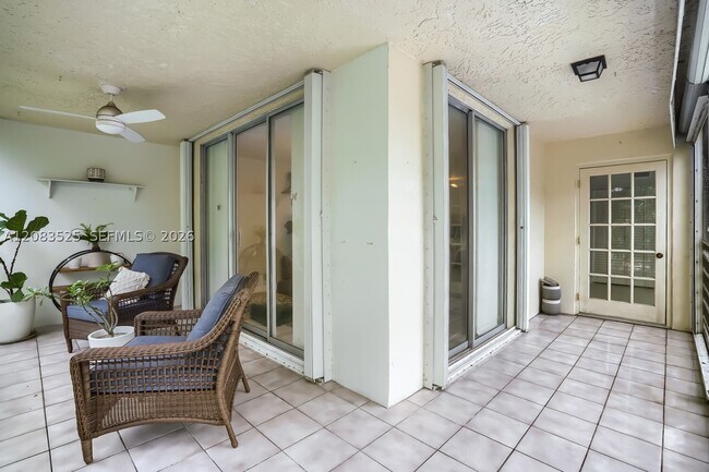 Building Photo - 9311 Orange Grove Dr