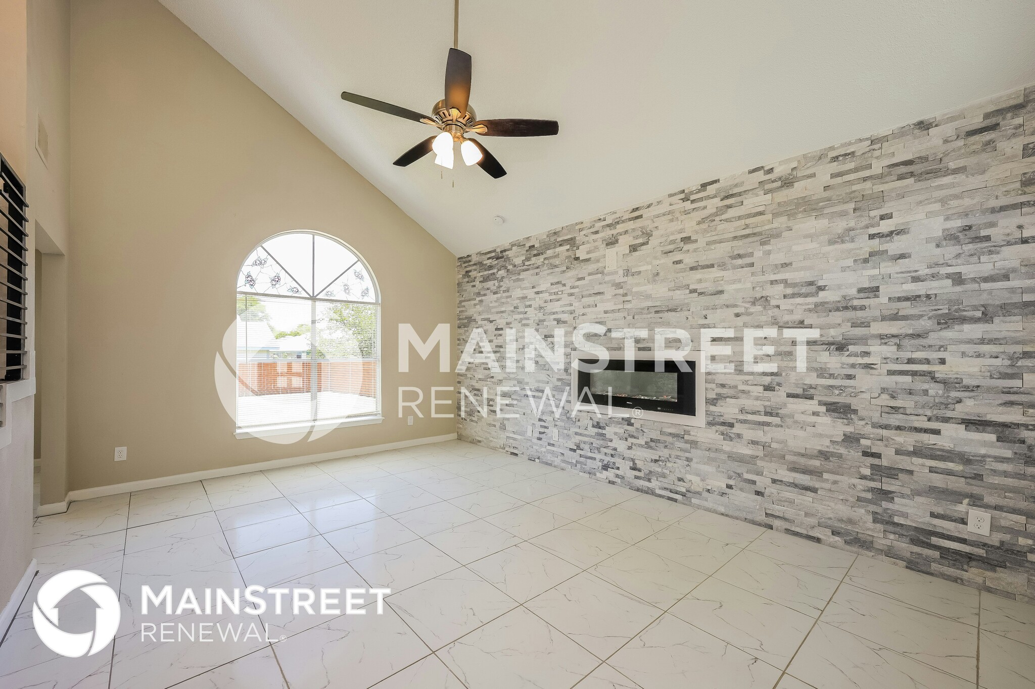 Building Photo - 6818 Still Lake Dr