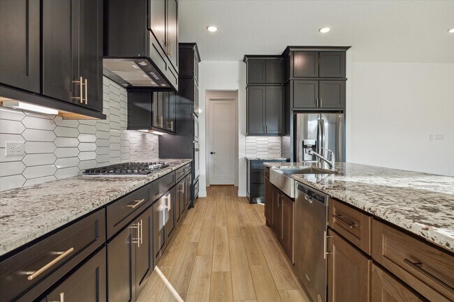 Building Photo - 28207 Cedar Peak Dr