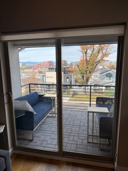 Building Photo - 38 Harrison St