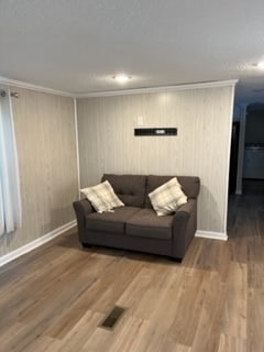 Building Photo - 404 Spine Dr